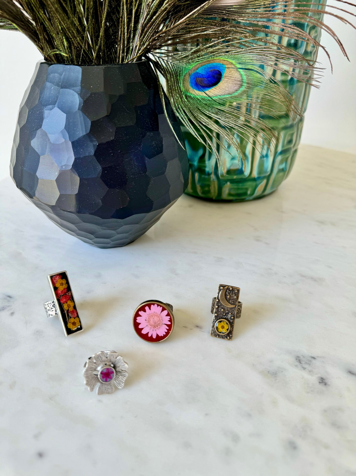 Rectangular long silver ring with flowers