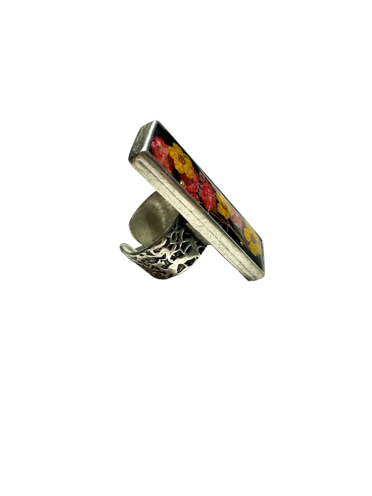 Rectangular long silver ring with flowers