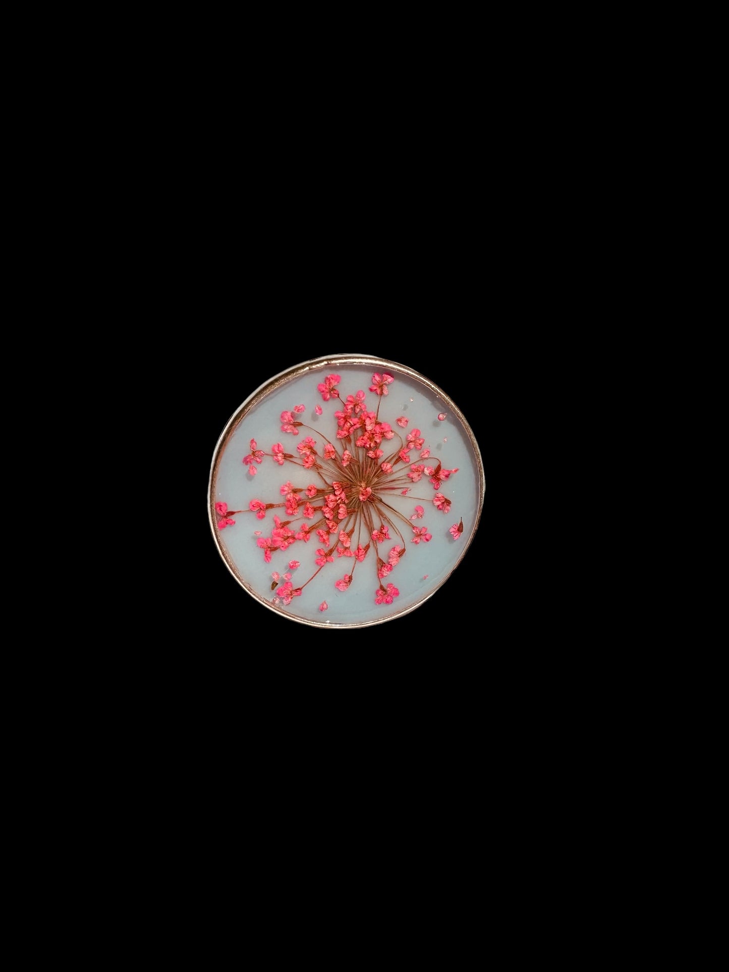 Large round ring with pink flowers
