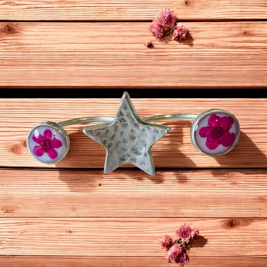 Star silver plated double ring with pink flowers
