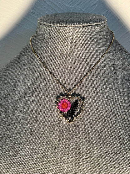 Dried flowers heart necklace with pink daisy and black fern