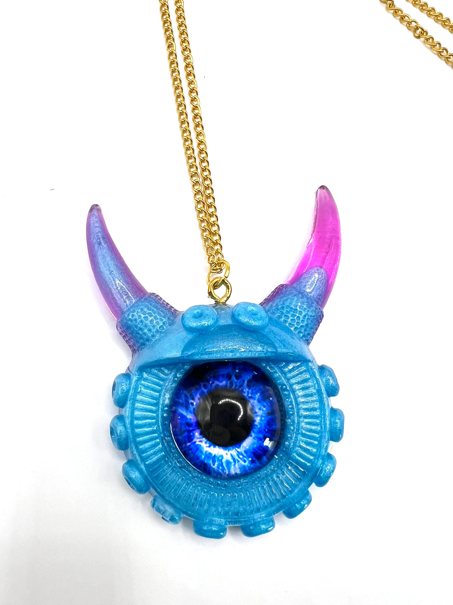 Gothic necklace, evil eye jewelry, dragon blue eye,  handmade resin necklace, quirky pastel goth gift, birthday gift, teen jewelry, kawaii gift. Model Vicky.