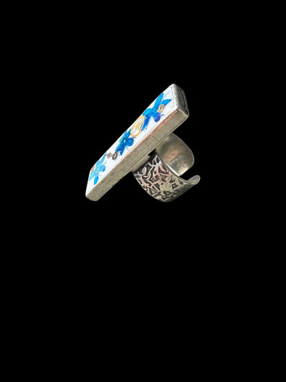 Rectangle ring with blue flowers and watch gears