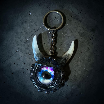 09/12 Monster keychain. Model Vicky.