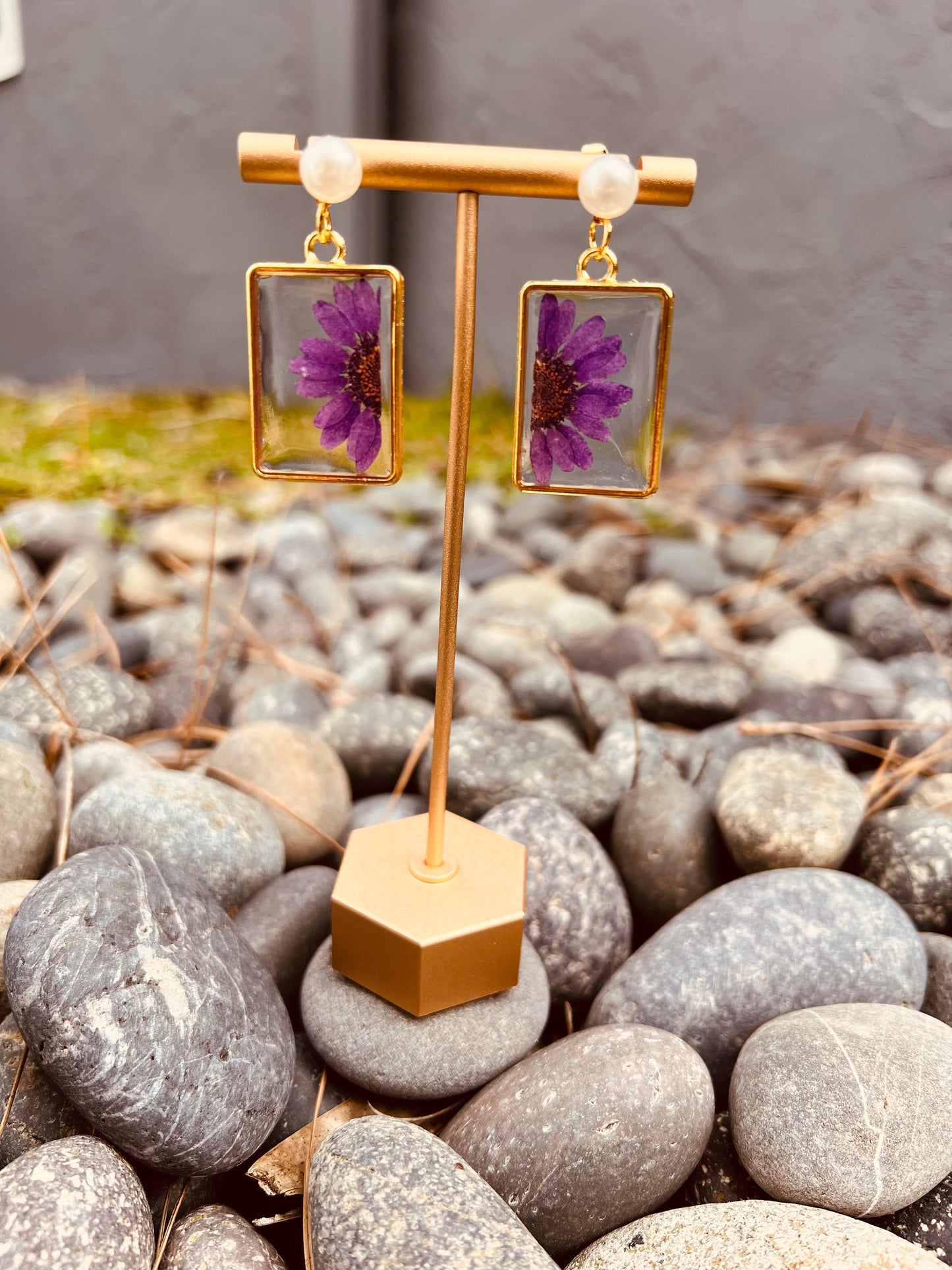 Purple Daisy Earrings