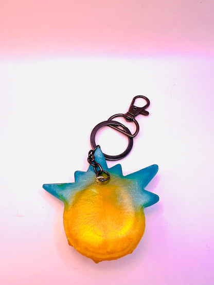 Monster blue and yellow keychain. Model Spiky.