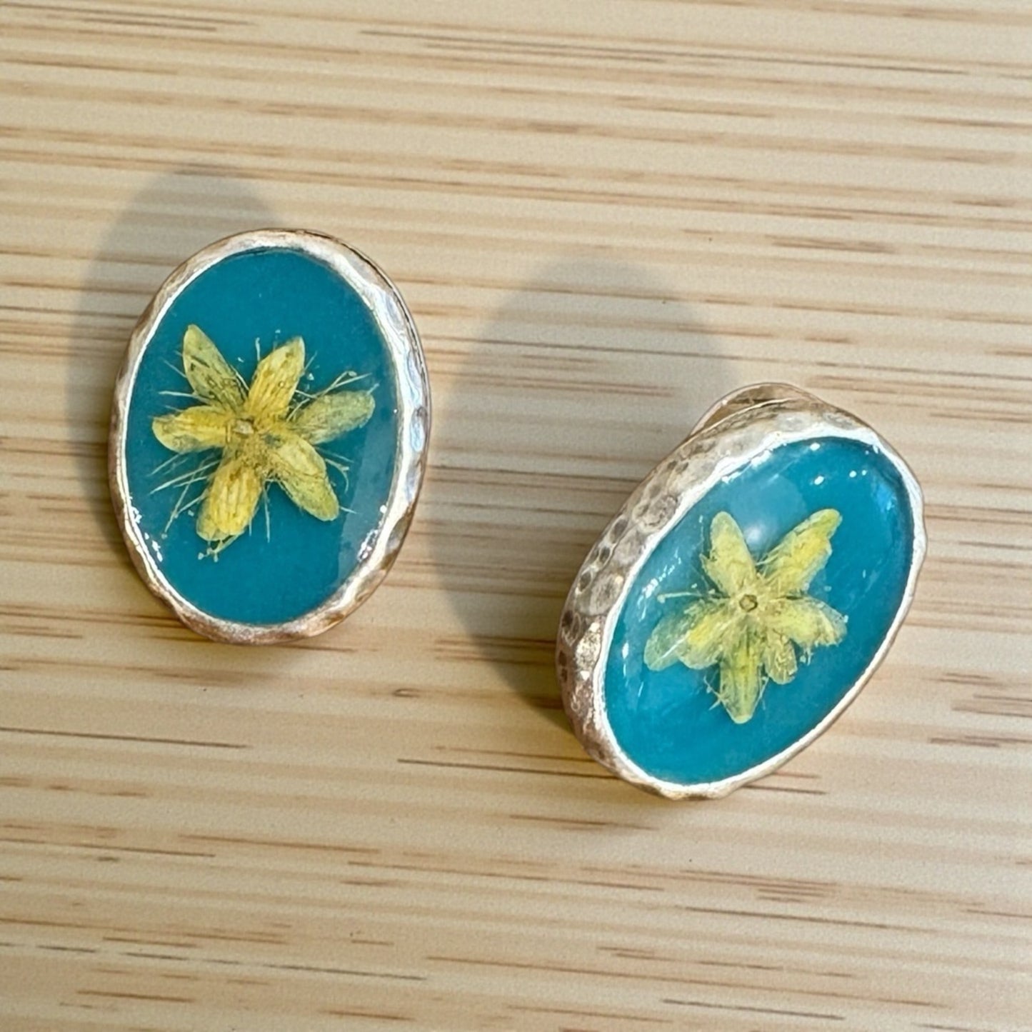 Silver plated oval earrings