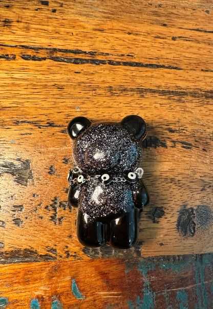 Black bear brooch