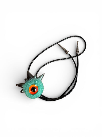 Monster bolo tie in green and black. Model Spiky.