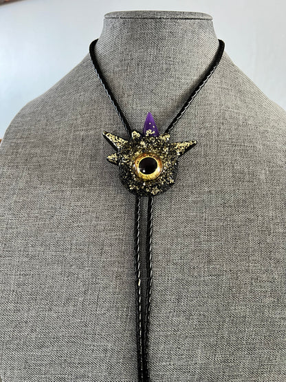 Bolo tie, western style, unique monster bolo necktie, handmade resin jewelry, unisex bolo tie. Model Spiky.