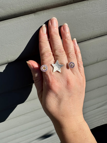 Star silver plated double ring with light purple flowers