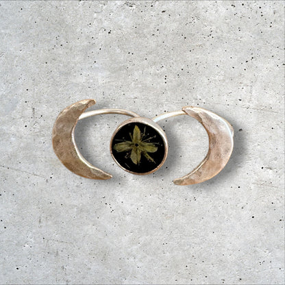 Moon silver plated double ring with yellow flowers