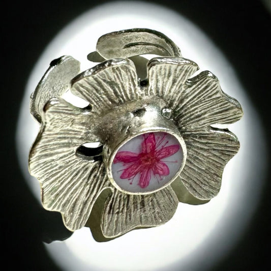 Flower silver ring with pink flower